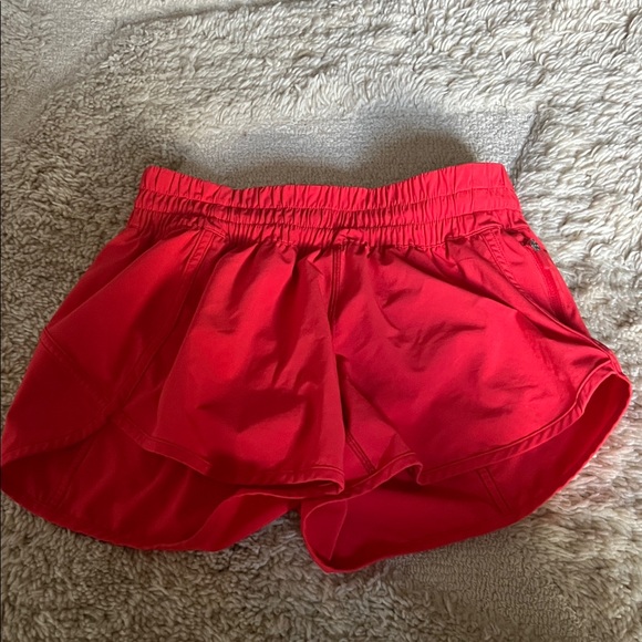 Like New Low Rise Lululemon Track that Short - Picture 1 of 5